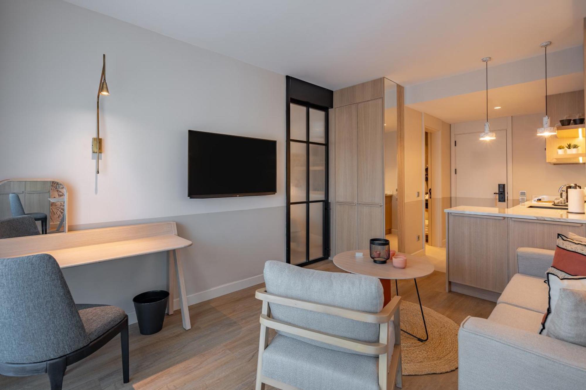 Oli Hotel And Suites Antalya Ngoại thất bức ảnh